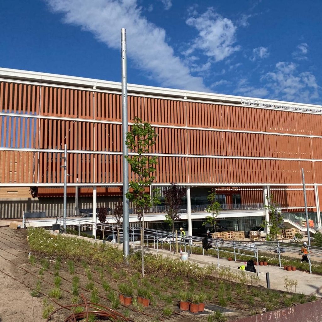 0b943d07-b505-4428-944c-650b98805be0